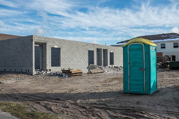 Best Local porta potty services  in Volcano Golf Course, HI